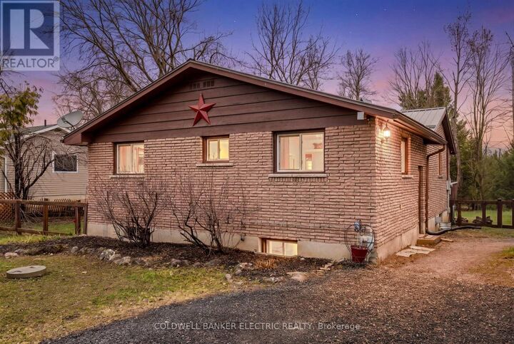 Property Photo: 30 Woods Avenue ON K0L 2W0