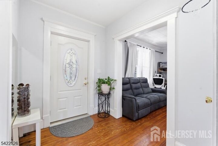 Property Photo:  140 Grove Avenue  NJ 07095 