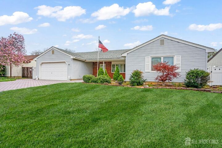 Property Photo:  41 Rodak Circle  NJ 08817 