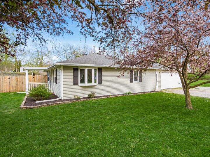 Property Photo:  401 S Troy Street  OH 43311 