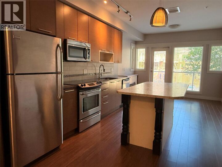 Property Photo: 1040 Talasa Court 3202 BC V2H 0C4