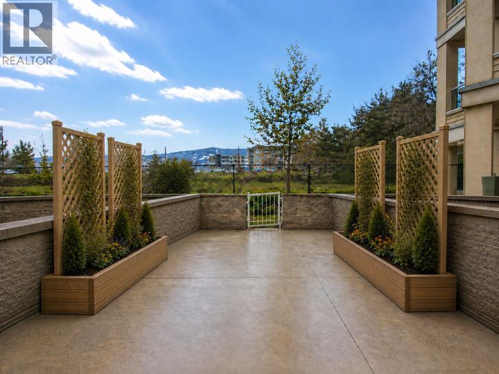 Property Photo: 515 Houghton Road 109 BC V1X 7P9