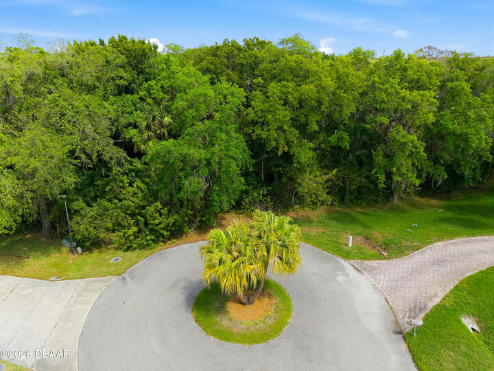 Property Photo: 5144 Waterside Way FL 34981
