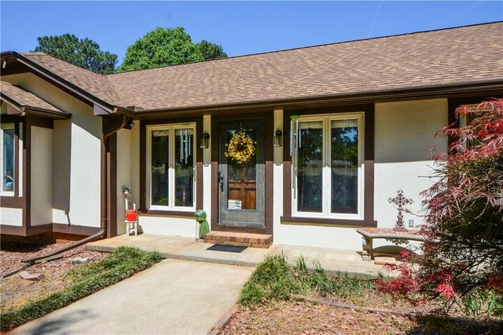 Property Photo:  130 Hawn Road  GA 30215 