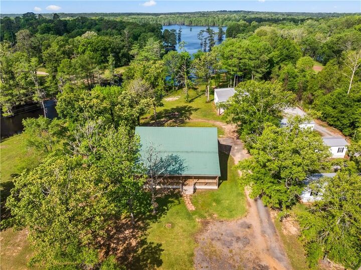 Property Photo: 8698 Highway 165 LA 71485