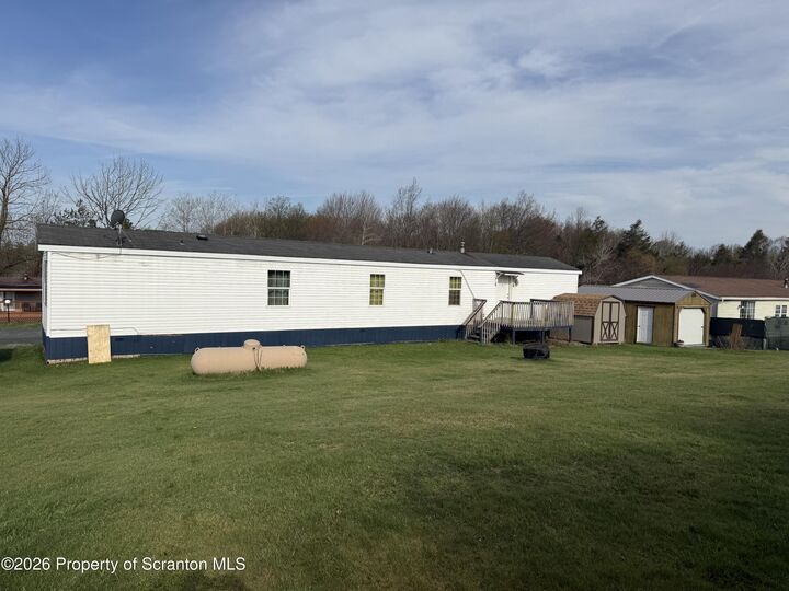 Property Photo:  130 Buckingham Heights  PA 18444 