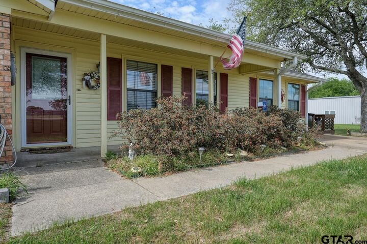 Property Photo:  2730 Fm 16  TX 75103 