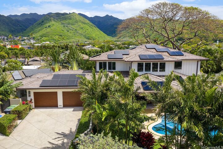 Property Photo: 55 Niuiki Circle HI 96821