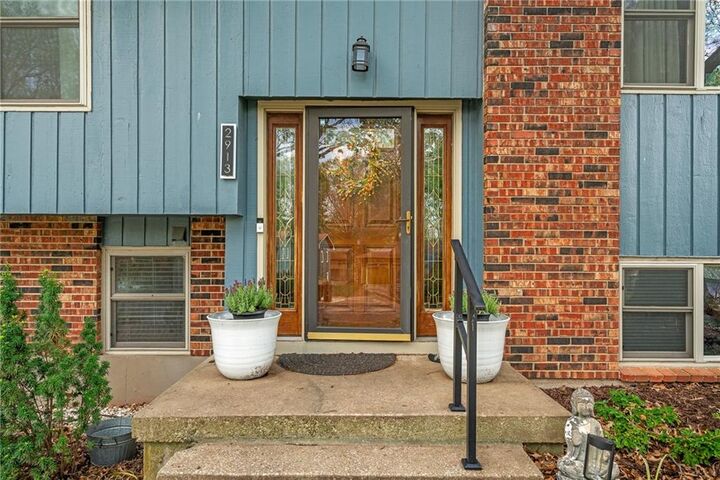 Property Photo:  2913 Chisholm Drive  KS 66047 