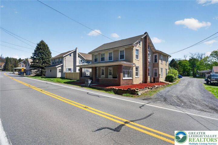 Property Photo:  4063 Forest Inn Road  PA 18012 