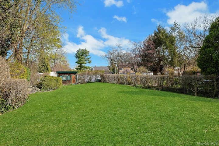 Property Photo:  150 Windermere Drive  NY 10710 