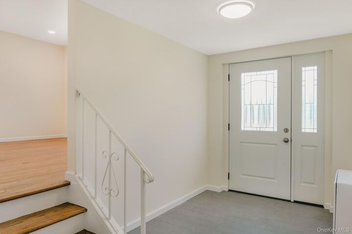 Property Photo: 651 Americus Avenue NY 11772