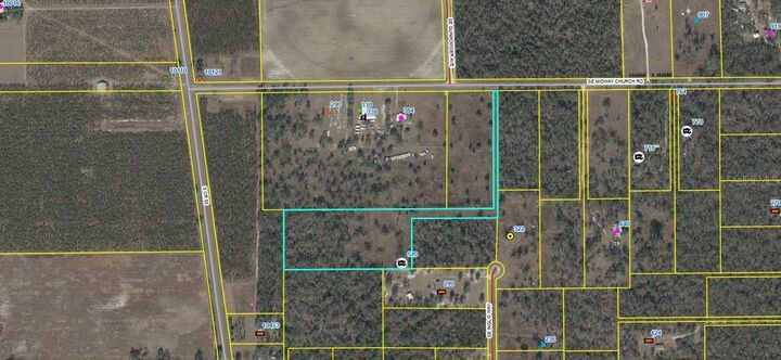 Property Photo:  520 SE Midway Church Road  FL 32059 