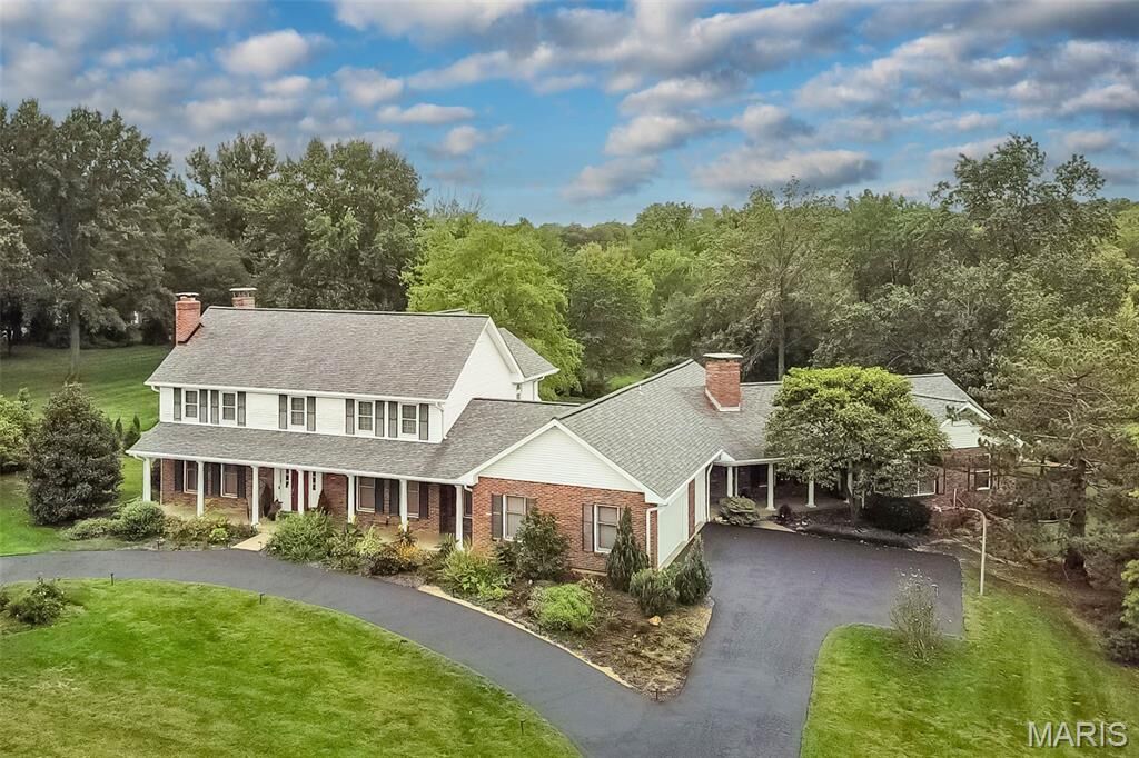 Property Photo:  12580 Durbin Drive  MO 63141 