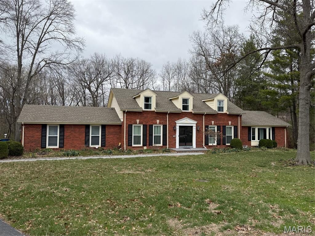 Property Photo:  16 Williamsburg Road  MO 63141 