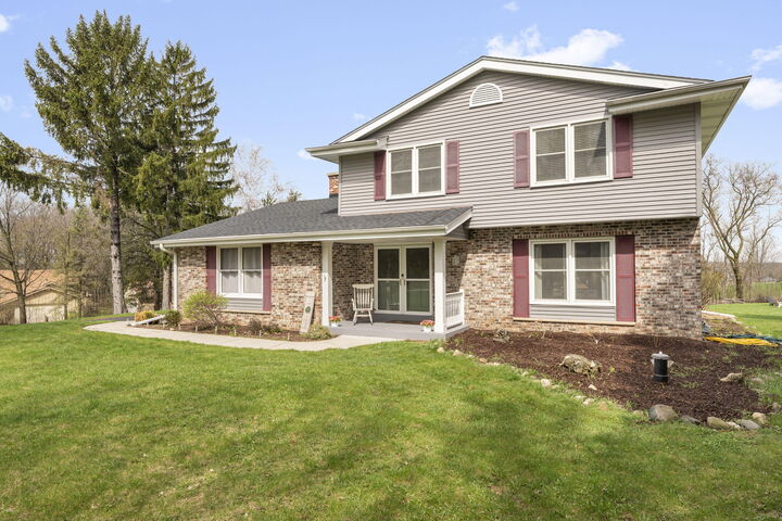 Property Photo:  1888 Woodsfield Dr  WI 53076 