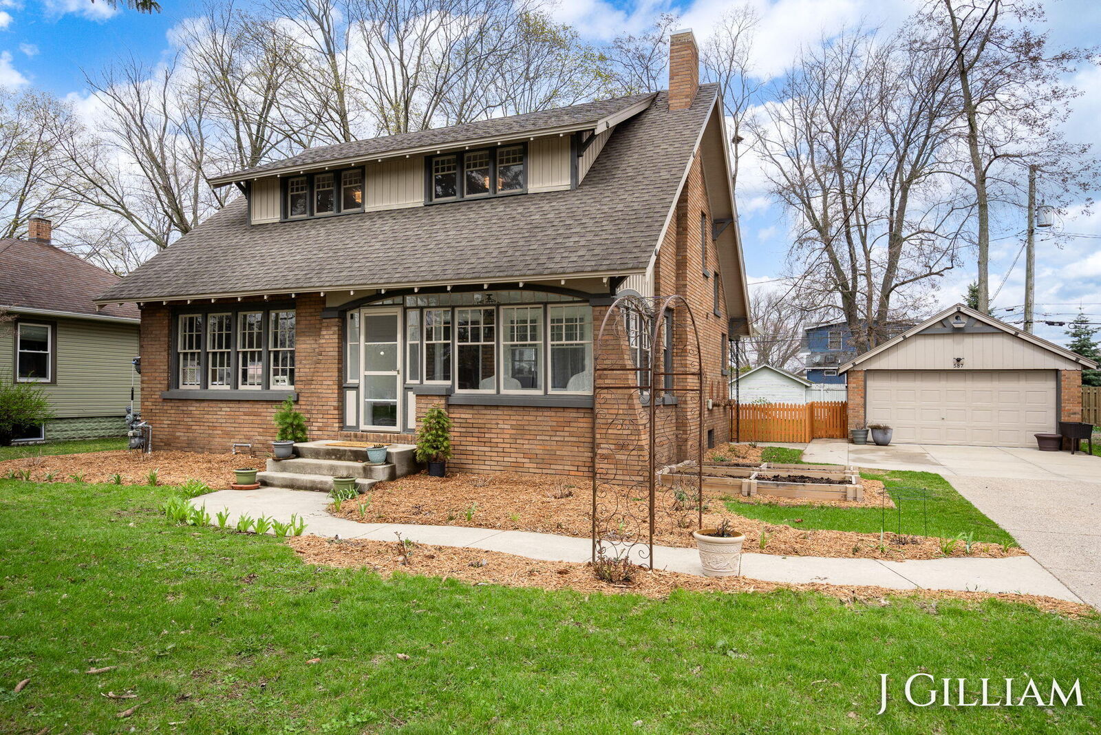 Property Photo:  587 S Shore Drive  MI 49423 
