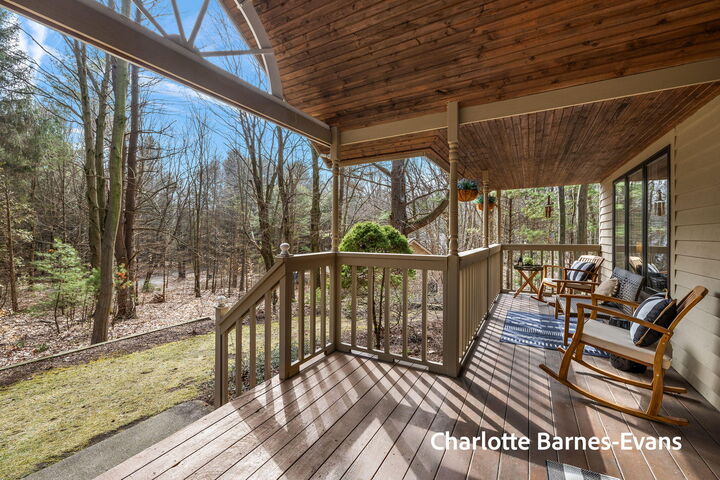 Property Photo:  17141 Whitney Ridge  MI 49460 