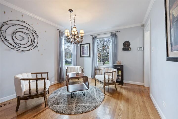 Property Photo:  424 S Home Avenue  IL 60068 