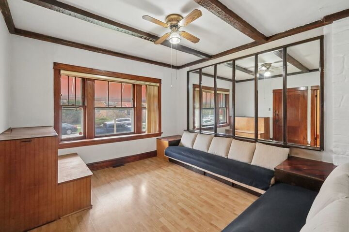 Property Photo:  4628 W Waveland Avenue  IL 60641 