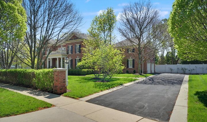Property Photo:  1203 Sussex Court  IL 61821 
