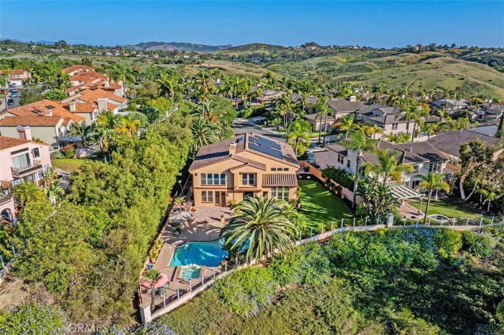 Property Photo:  2 Salermo  CA 92677 