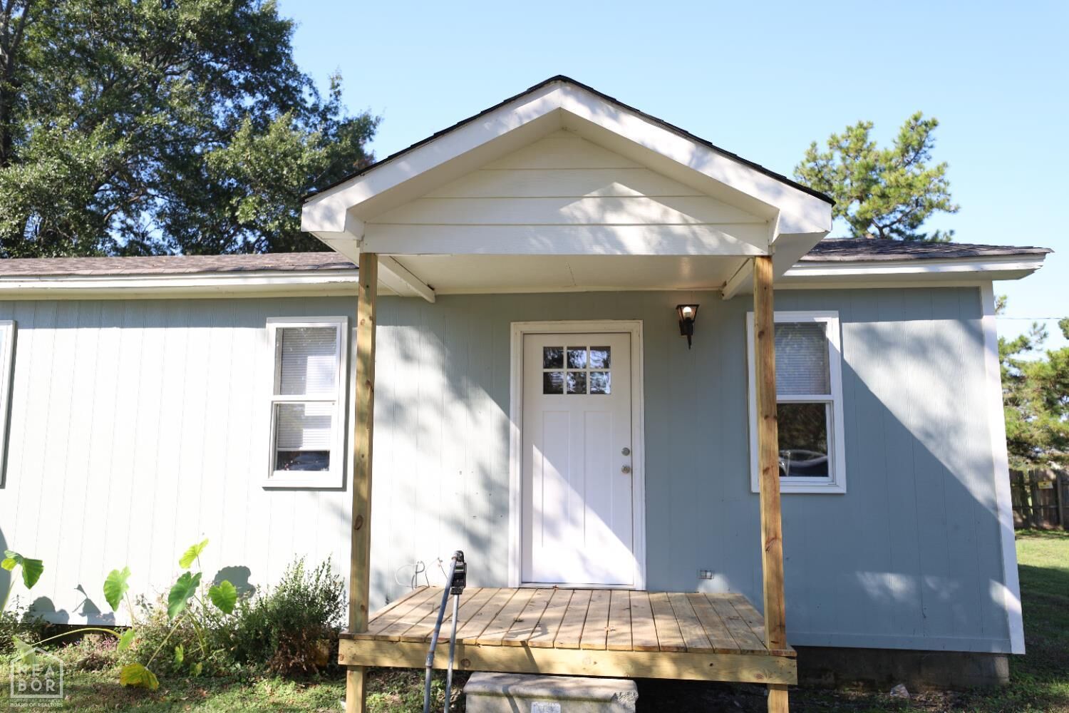 Property Photo:  717 Ellis Ave  AR 72472 