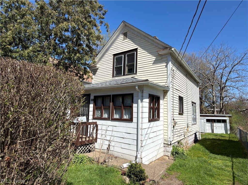 Property Photo:  191 Chittenden Street  OH 44306 