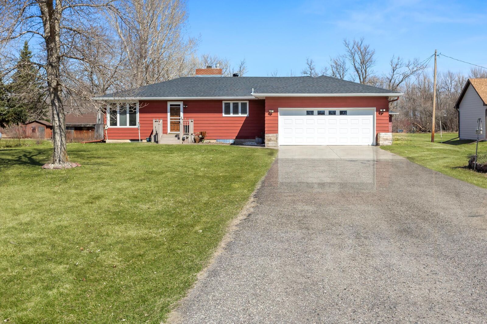 Property Photo: 4122 40th Avenue S MN 56560