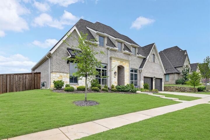 Property Photo:  11424 Antler Ridge Way  TX 76226 