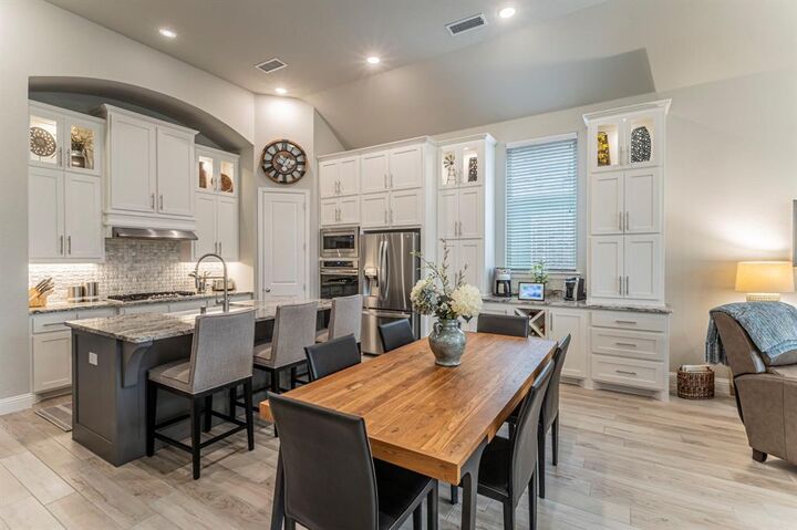 Property Photo:  3013 Yarrow Place  TX 75071 