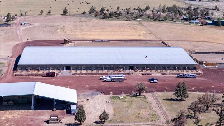 Property Photo:  11997 SW Cornett Loop  OR 97753 