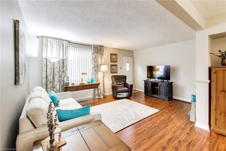 Property Photo: 250 Magnolia Drive 57 ON L9C 6M3