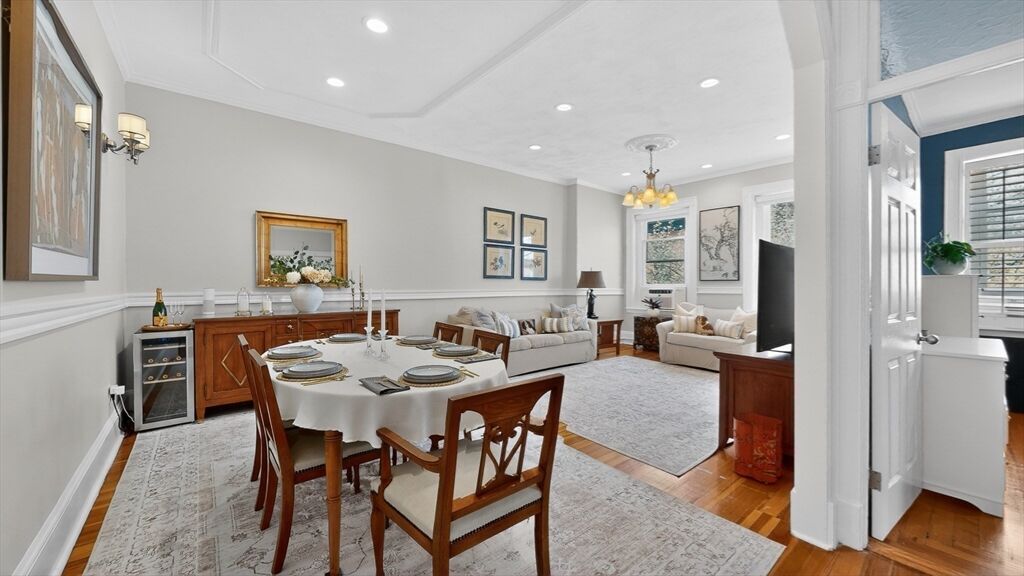 Property Photo:  18 Hancock St 4  MA 02114 