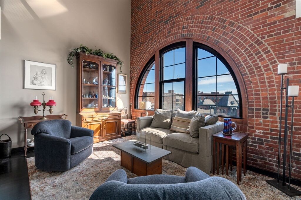 Property Photo:  1241-1255 Adams F611  MA 02124 