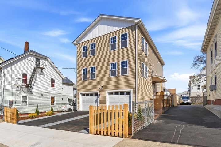 Property Photo: 37 Webb St RI 02860