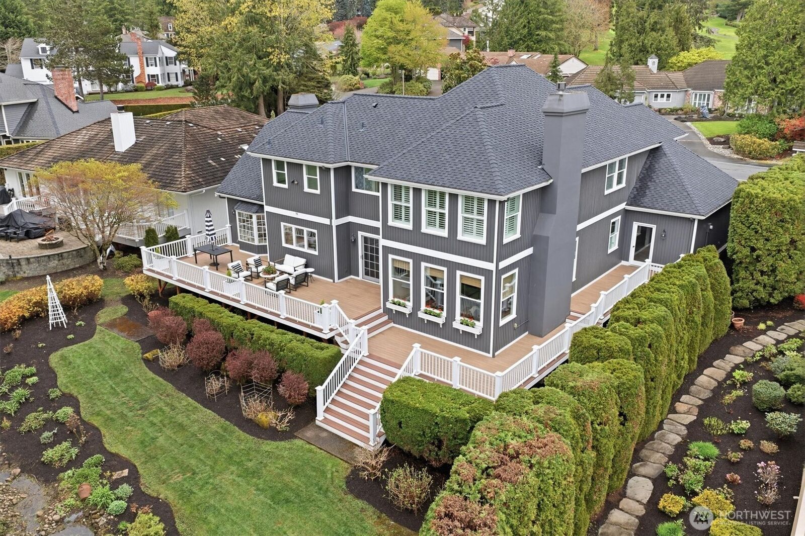 Property Photo:  14127  205th Avenue NE  WA 98077 