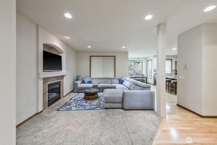 Property Photo:  29524  63rd Court S  WA 98001 