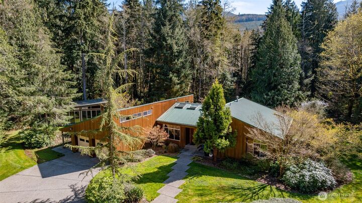 Property Photo:  28946 S Skagit Highway  WA 98284 