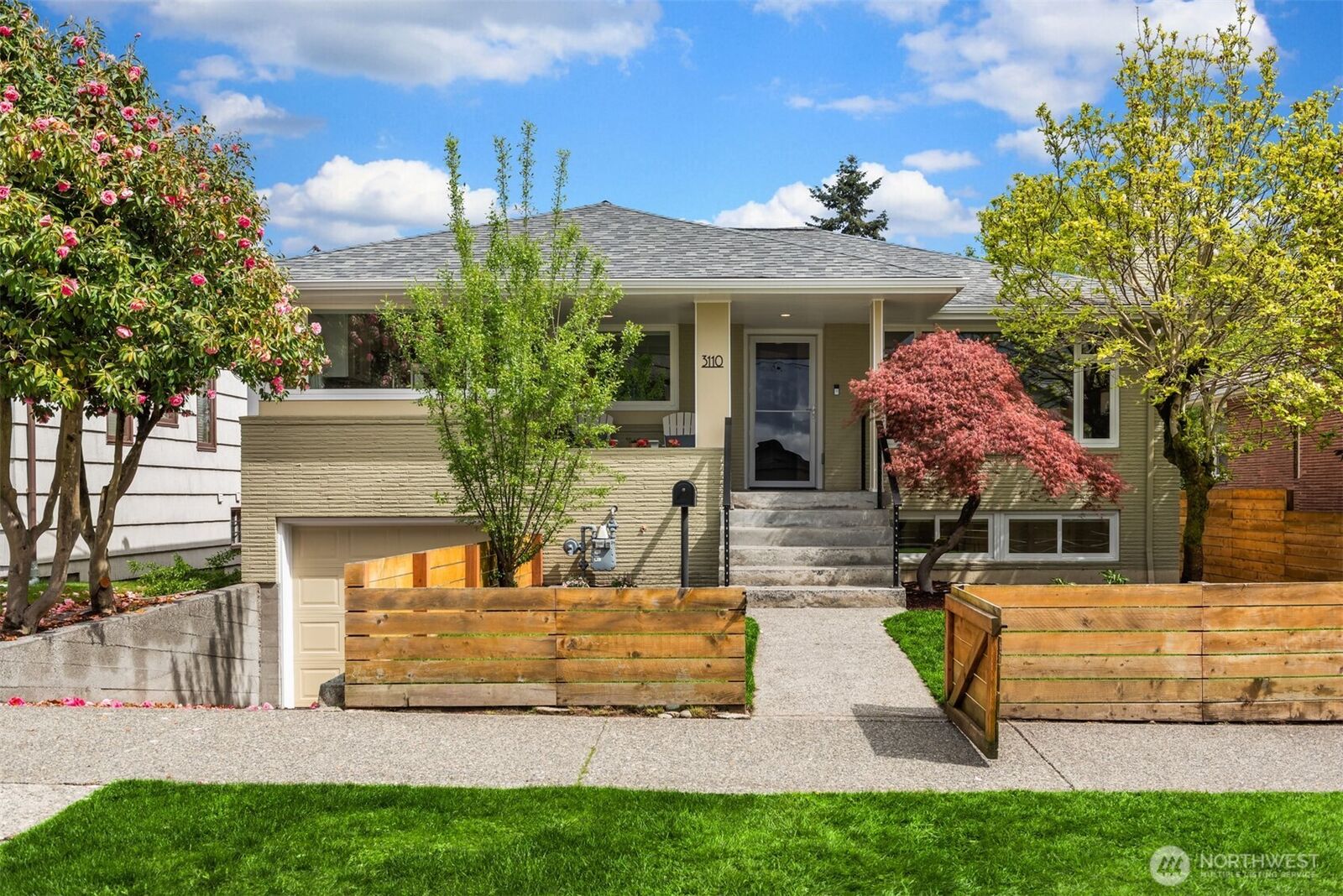 Property Photo:  3110  12th Avenue S  WA 98144 