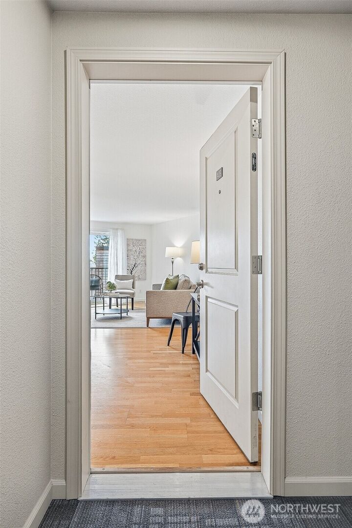 Property Photo:  3045  20th Avenue W 409  WA 98199 