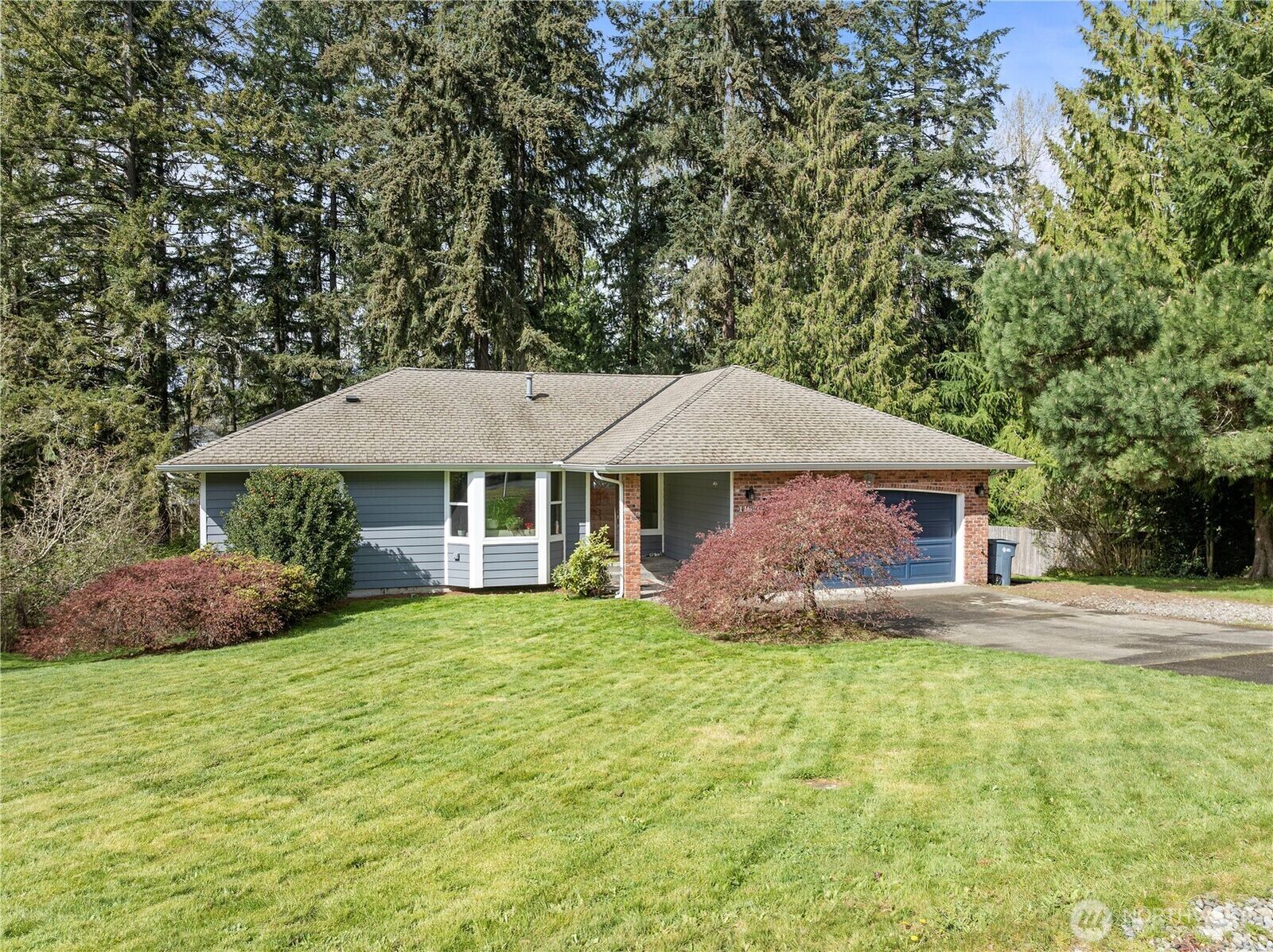 Property Photo:  11620  114th Avenue E  WA 98374 