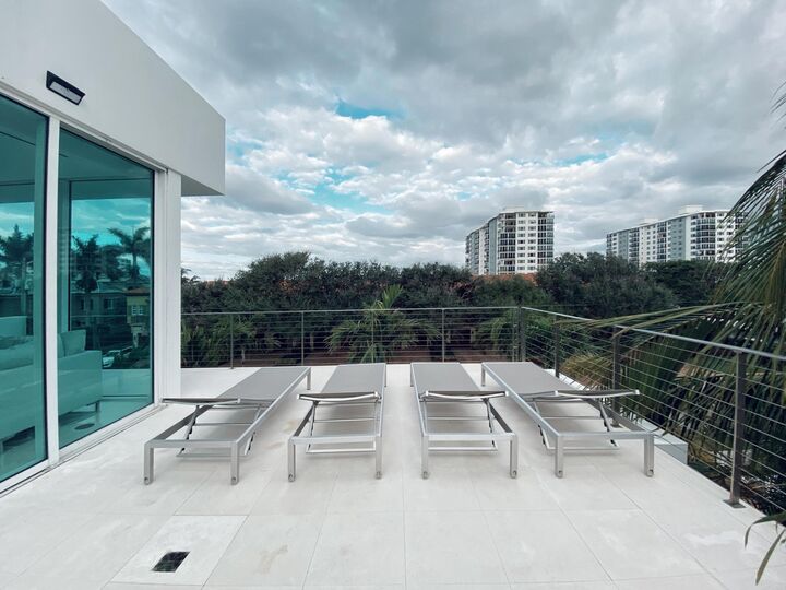 Property Photo:  243 Venetian Drive  FL 33483 