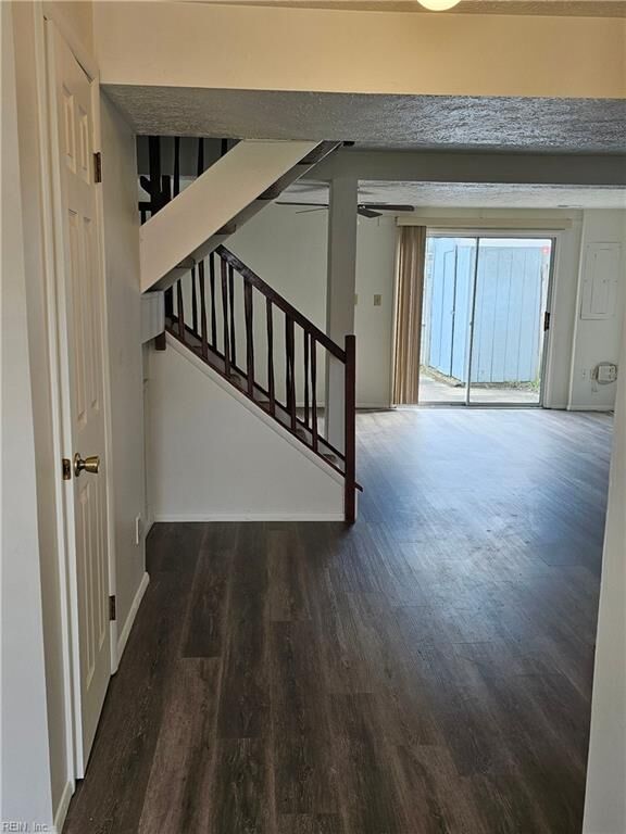 Property Photo:  1337 Vanasse Ct  VA 23666 