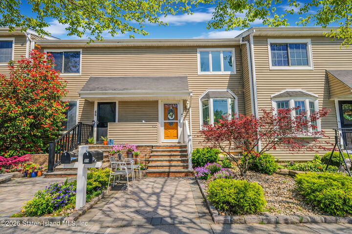 Property Photo: 43 Wirt Avenue NY 10309
