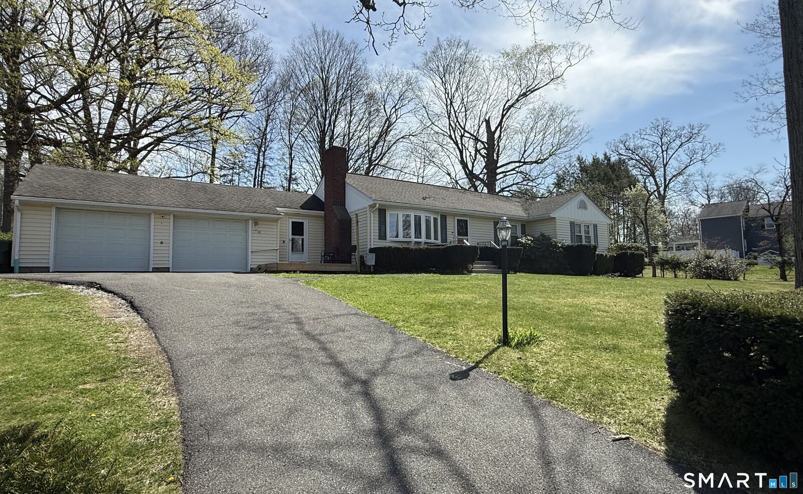 Property Photo:  10 Cedar Street  CT 06811 