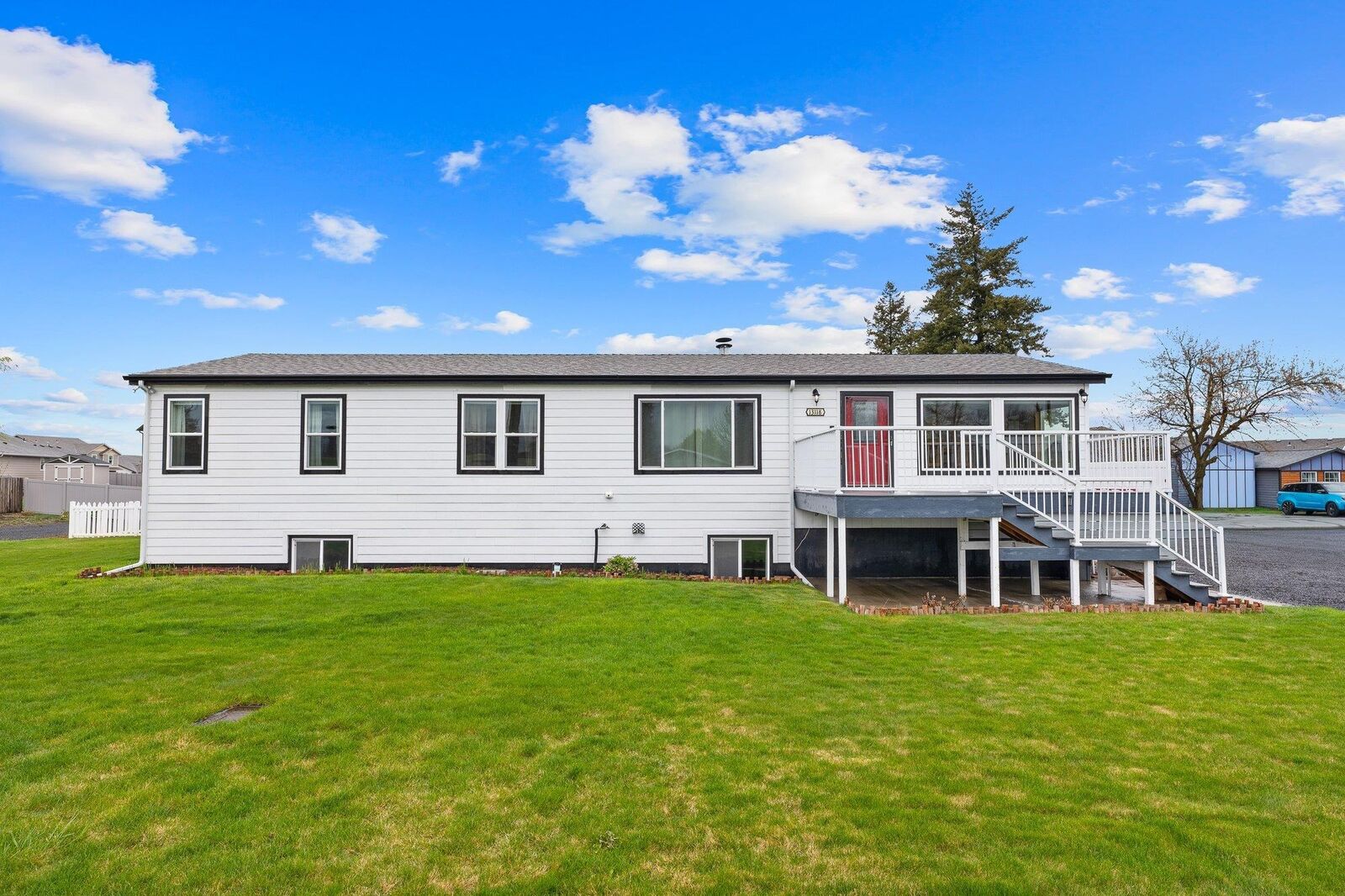 Property Photo: 13118 W 6th Ave WA 99001