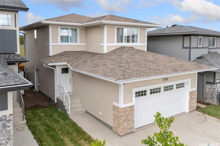 304 Pepper Place — photo 1