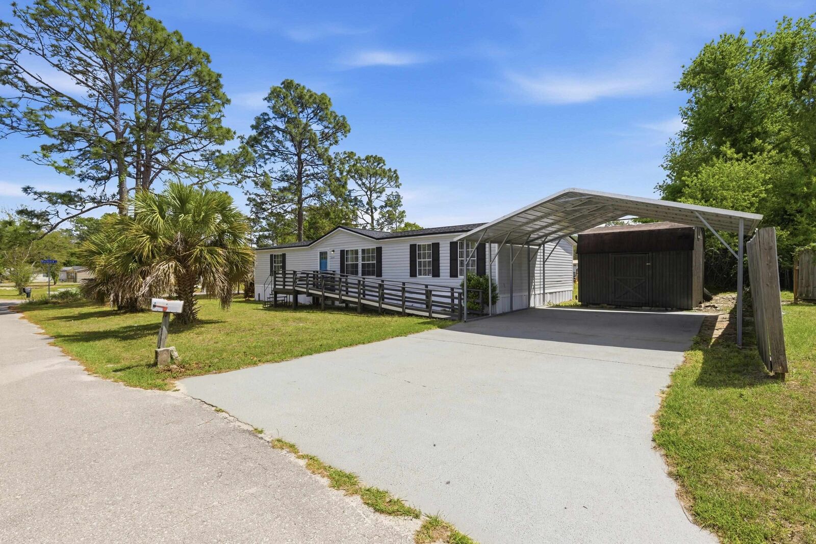 Property Photo:  2655 Pin Oak Lane  FL 32305 