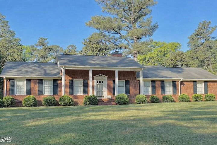 Property Photo: 1604 Crescent Drive NC 27536